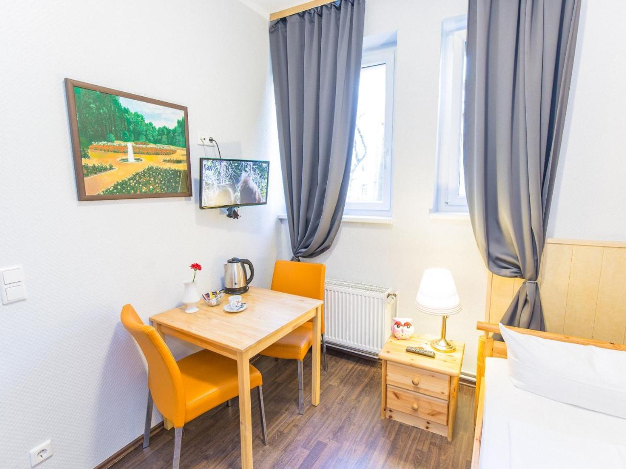 Single Room
